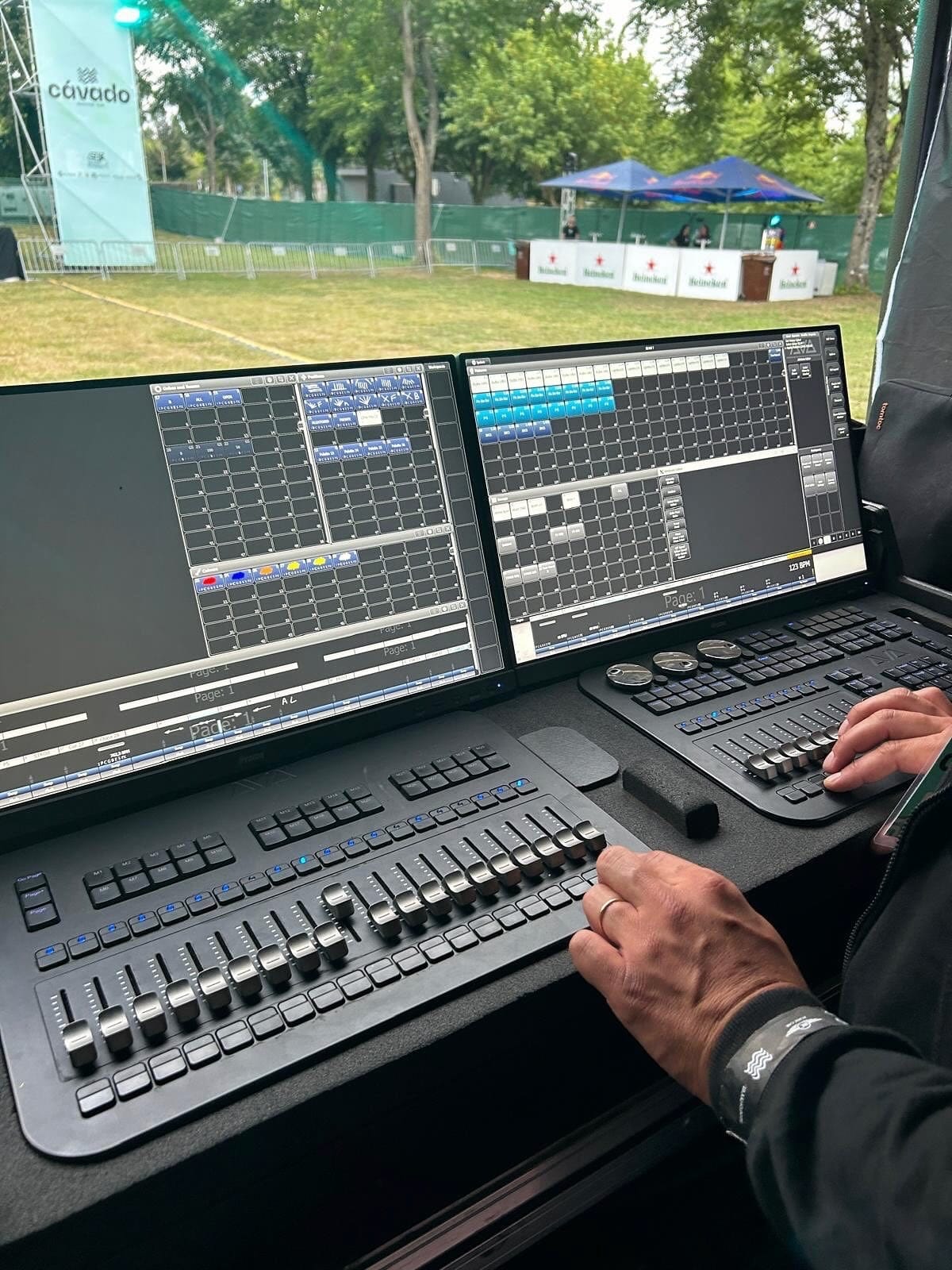 17B3CAA9-9F04-4881-AEF9-E1C120B934FE