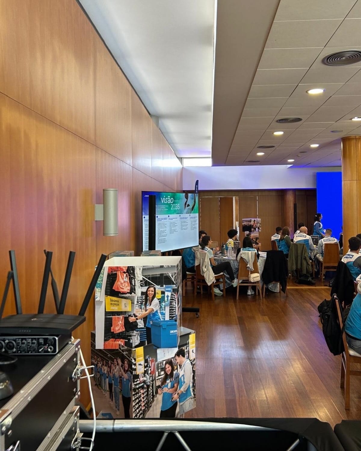 D9978476-9AFE-4709-B574-9E98A23E50AF